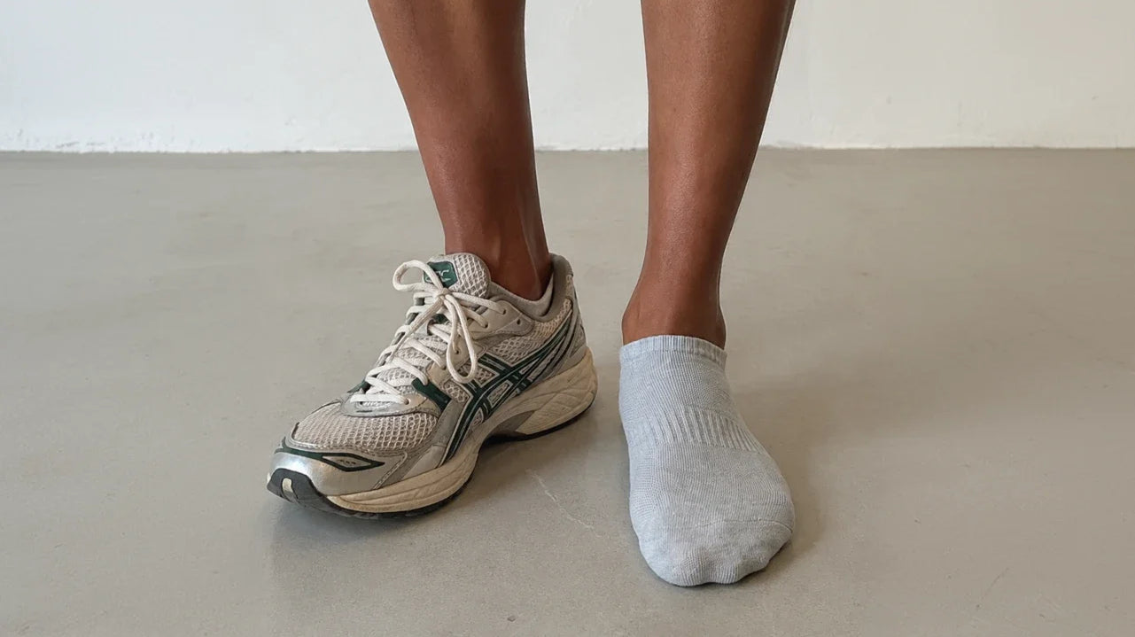Welche Socken im Sommer? Leicht, luftig & ohne Schwitzfüße