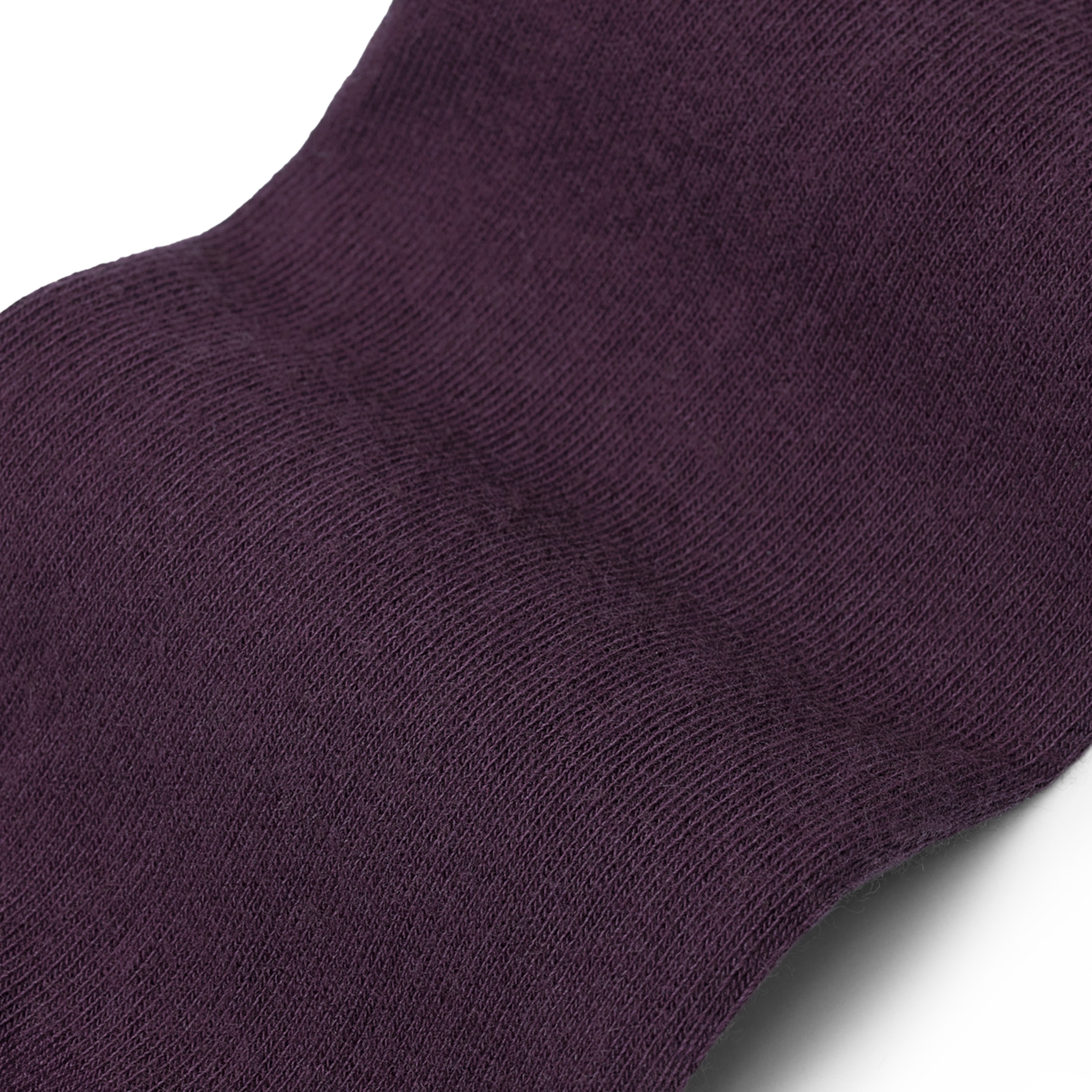 purple-socks-braune-socken-herren-damen-unisex-closeup