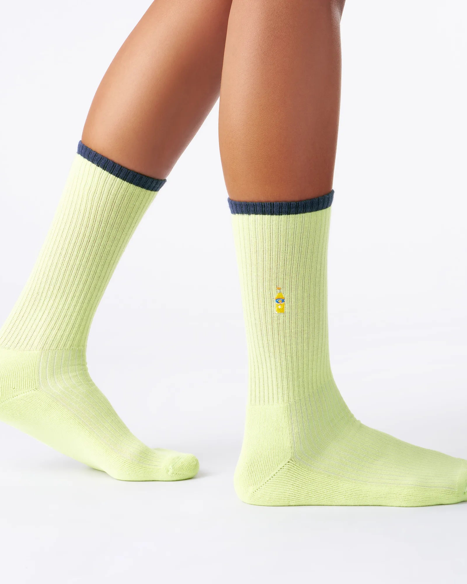 gelbe tennis socken, crew style, 80s, 80er motiv socken, saft strick motiv, sport socken