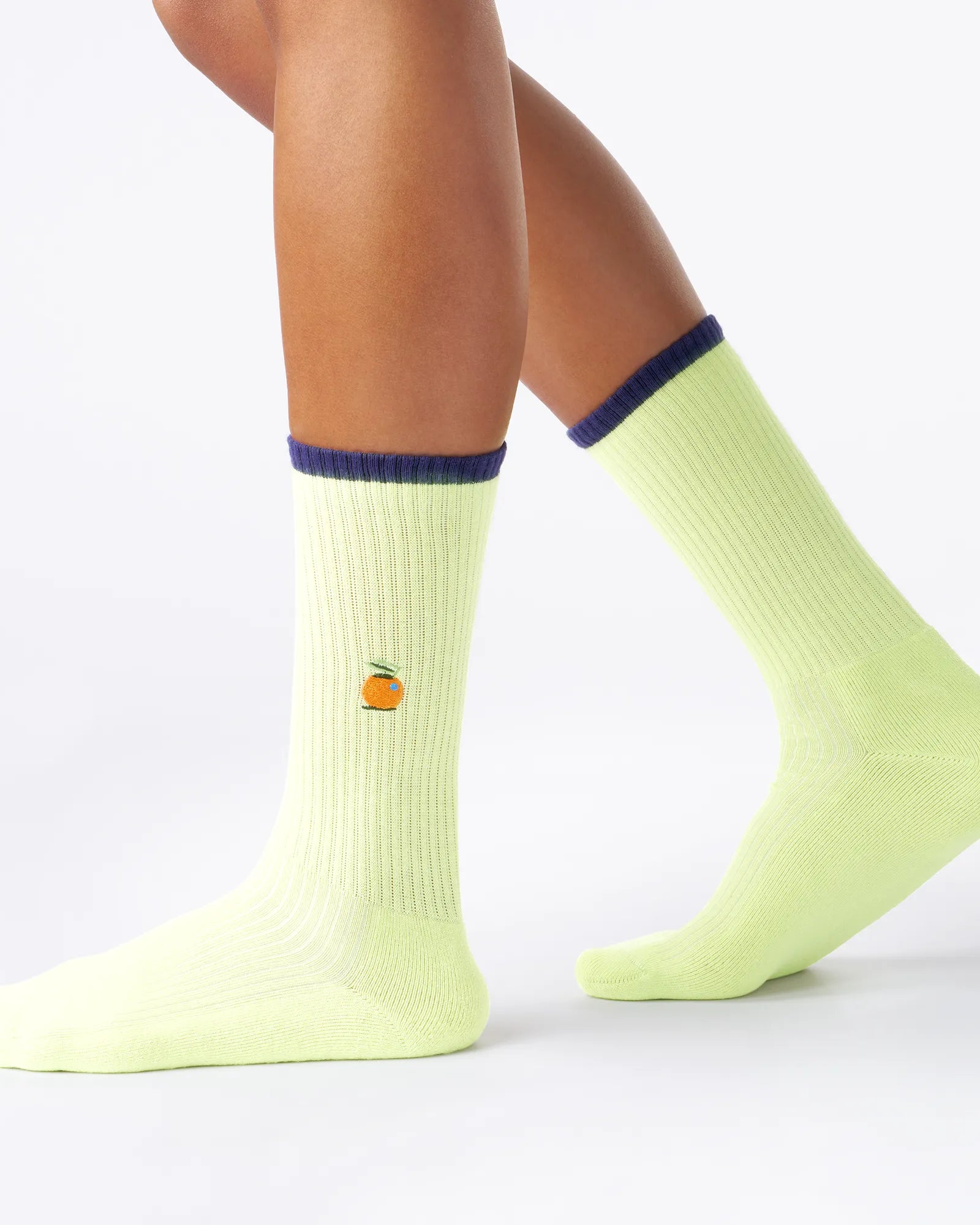 gelbe tennis socken, crew style, 80s, 80er motiv socken, saft strick motiv, sport socken