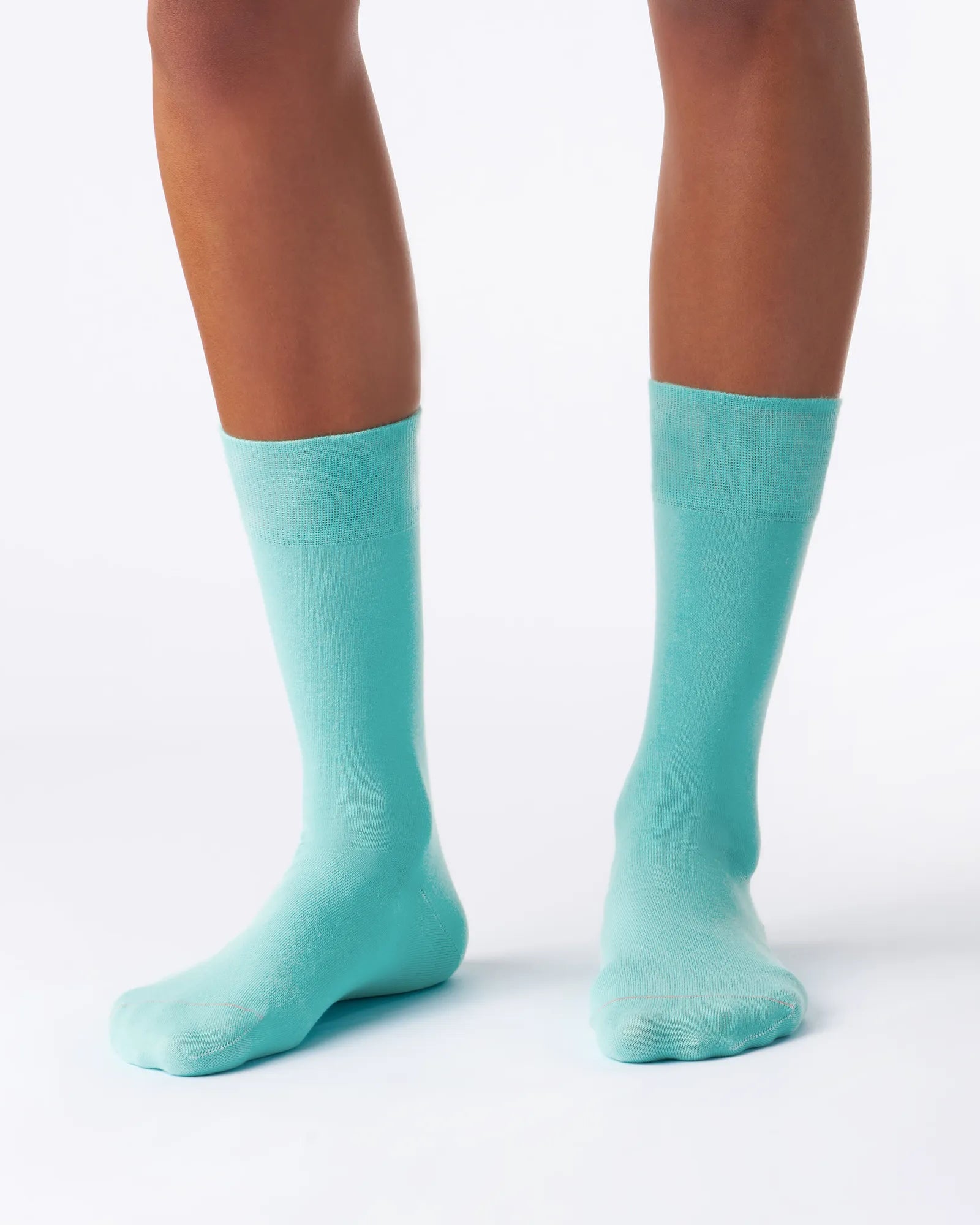 Aqua_classic_socken anzugssocken business socken aus bio baumwolle blau unisex fußbild