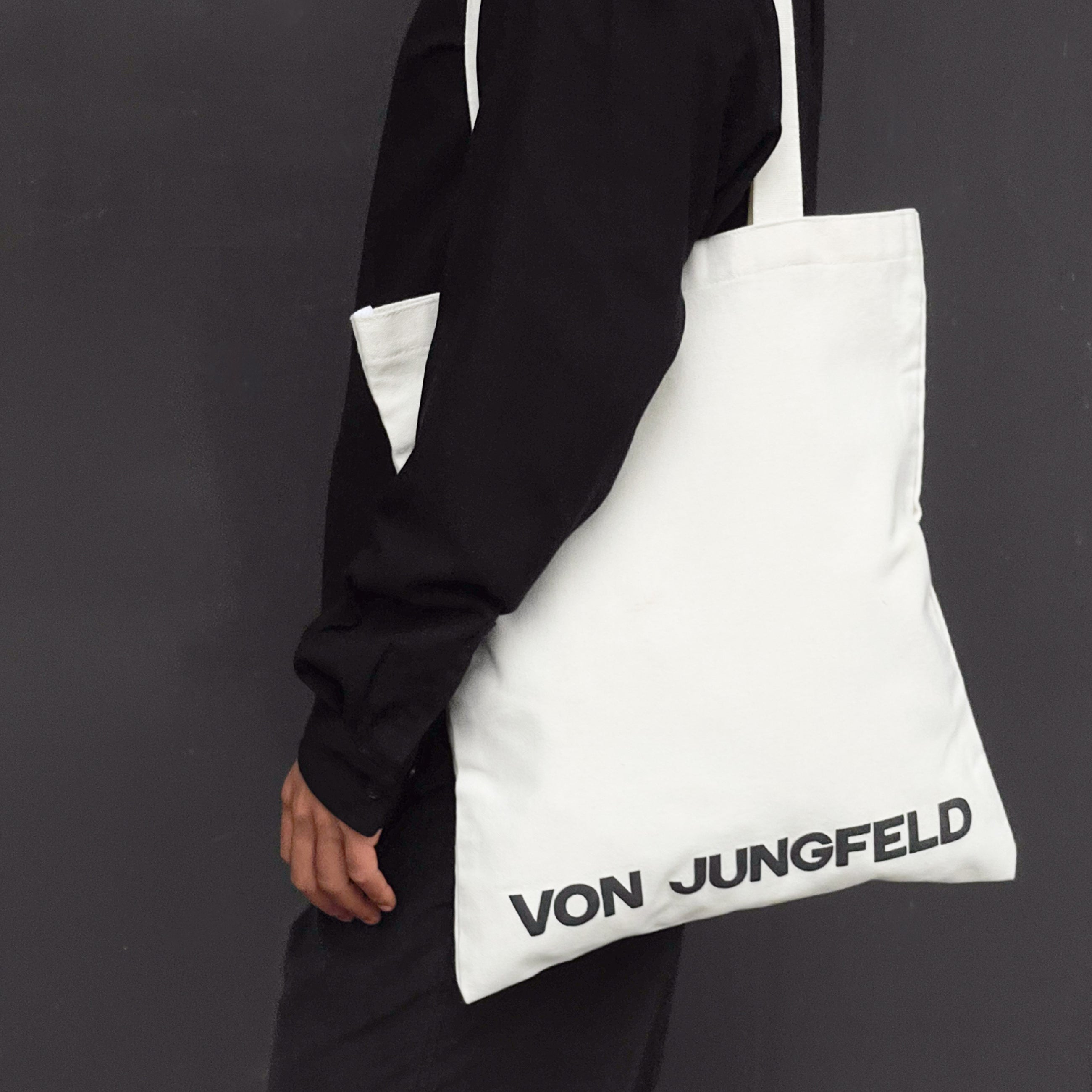 totebag-canvas-beutel model