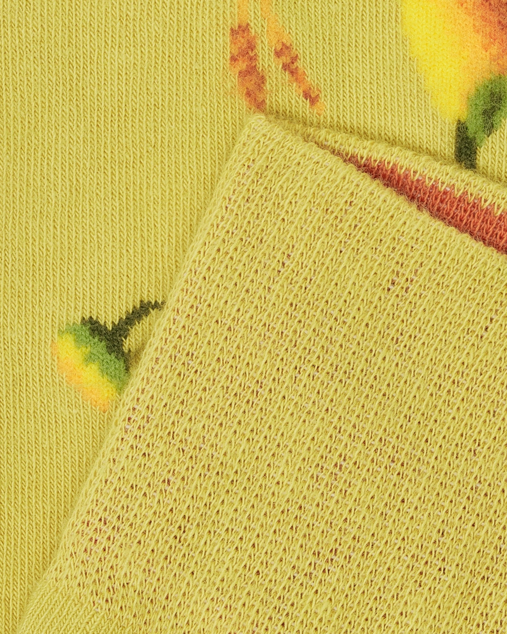 sunflower-socks-sonnenblume-socken-closeup