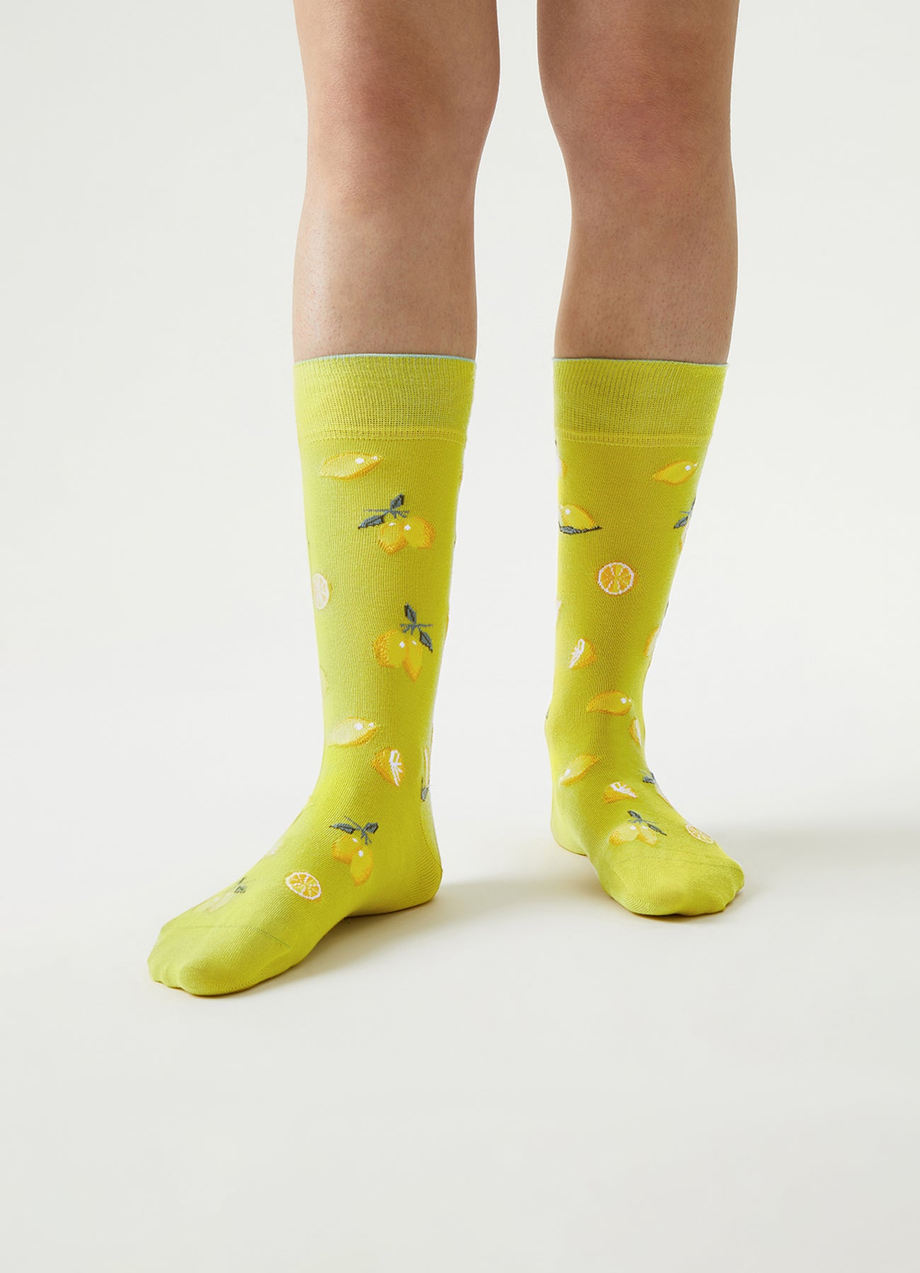 lemon zitronen socken model