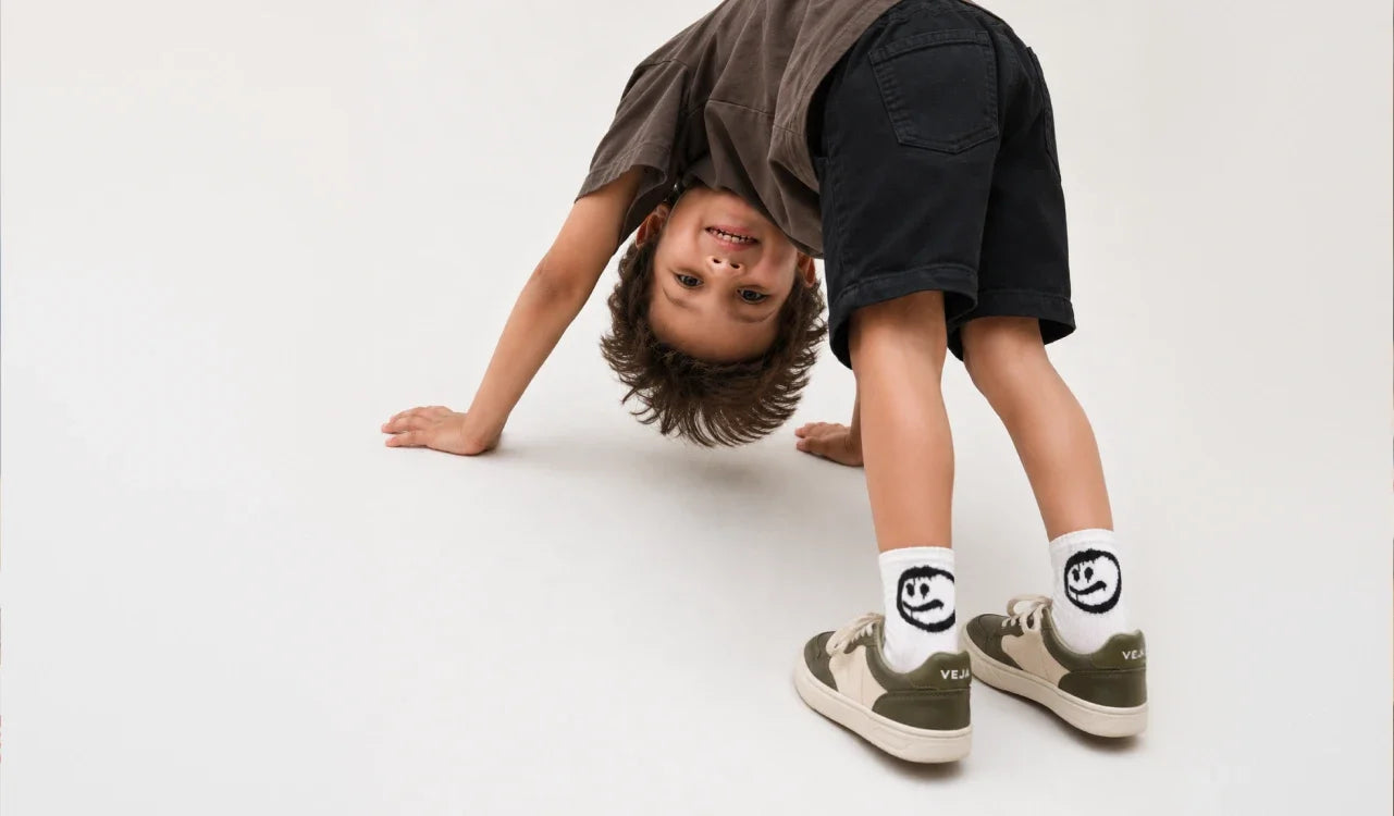 Kindersocken: Größe, Material & worauf Eltern achten sollten