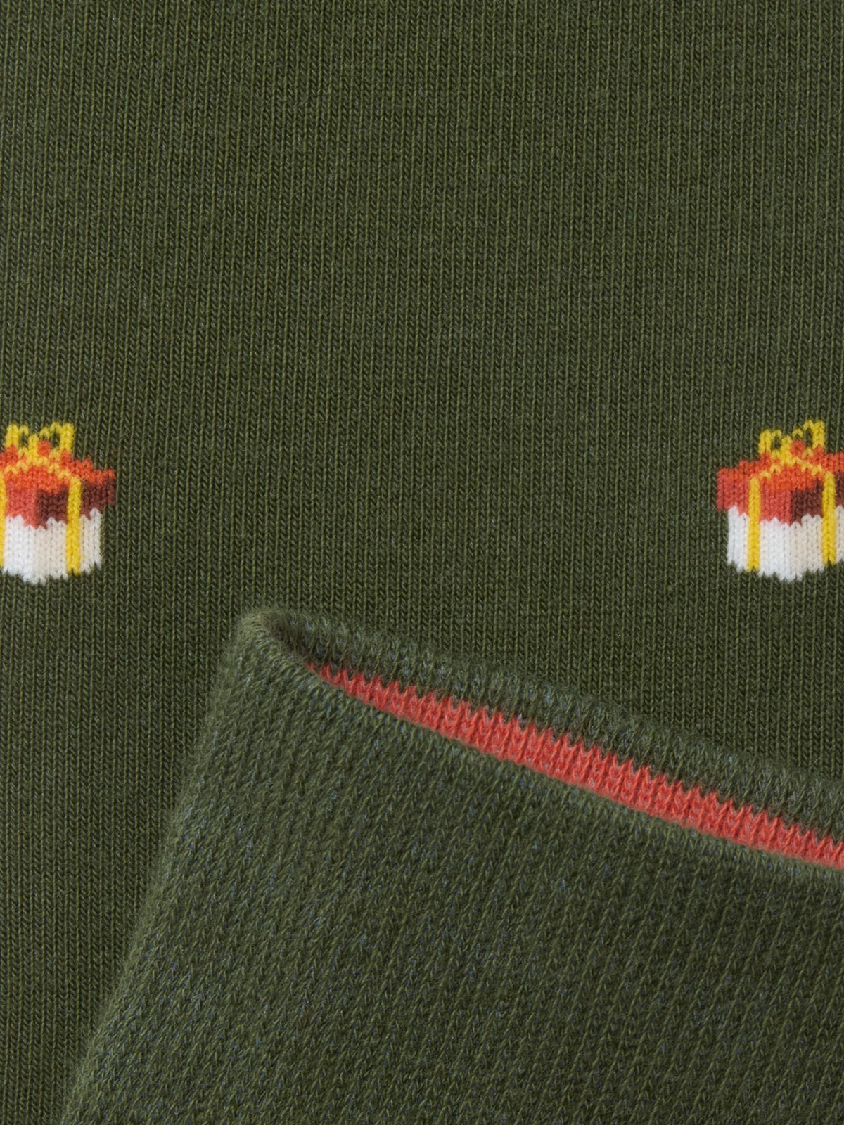 Weihnachtssocken Geschenk in Forest Green – Detail mit Innenbund