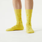 sunflower-socks-sonnenblume-socken-model