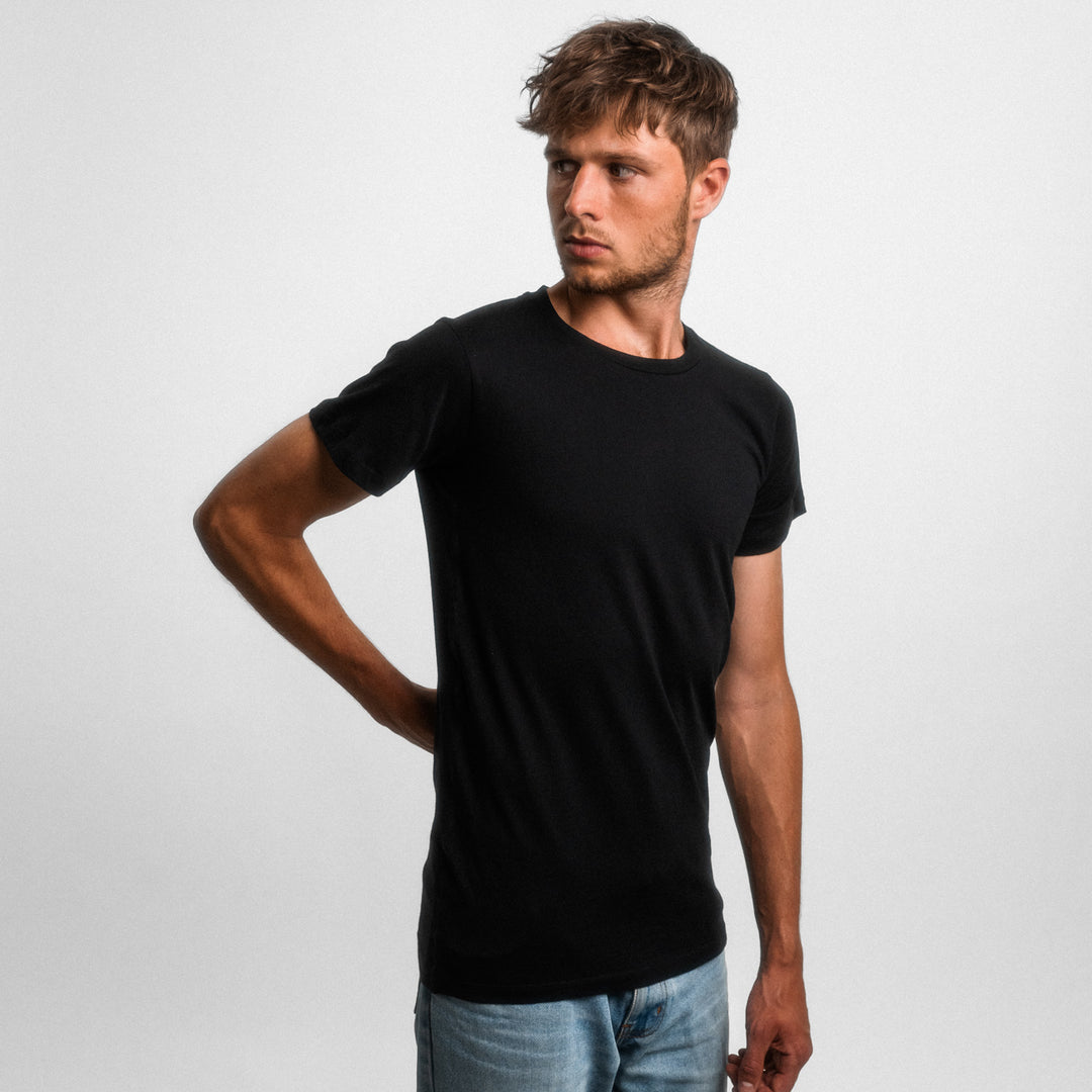 2x Basic Shirt - schwarz & weiß
